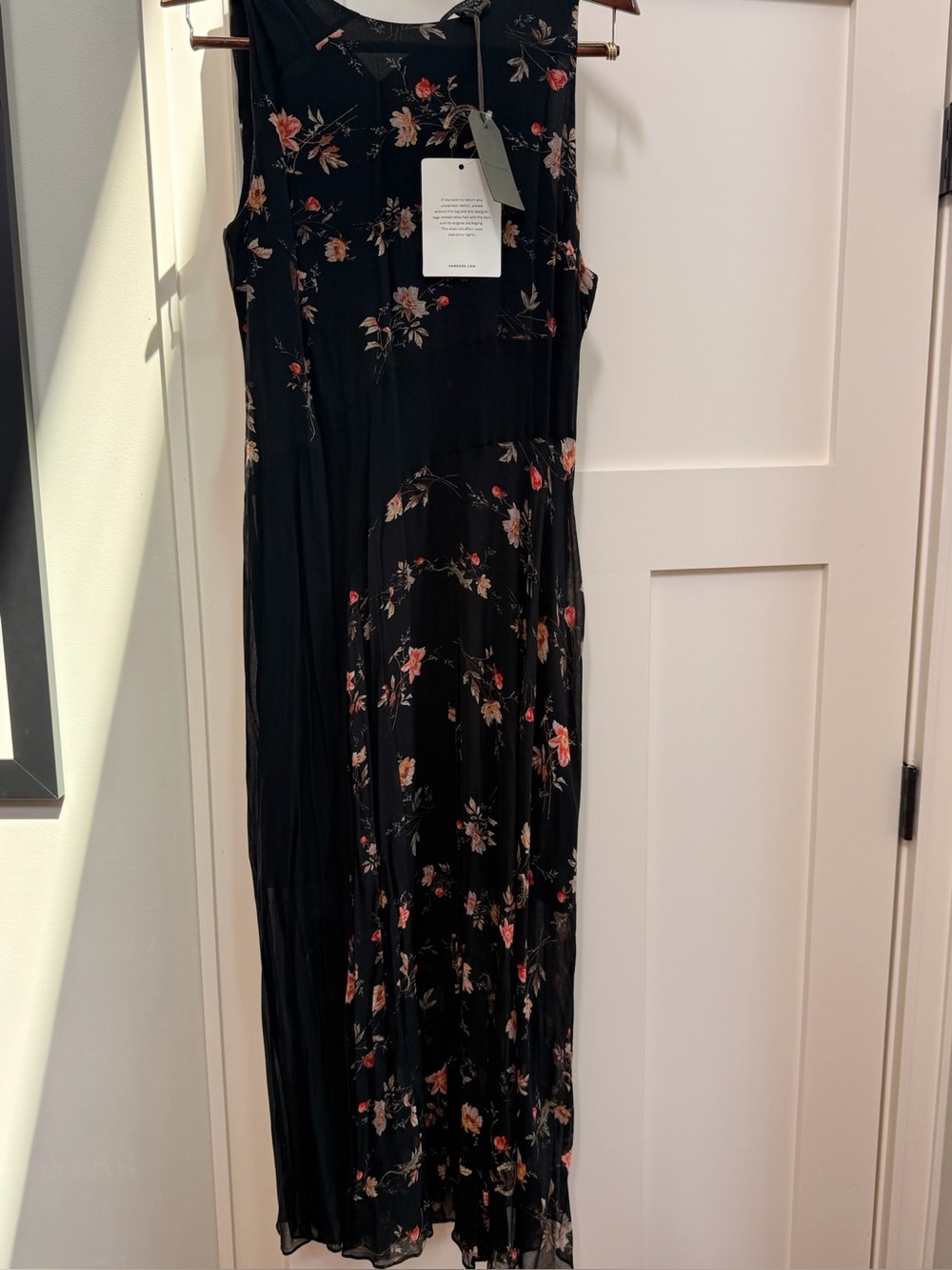 Sleeveless Black Floral Maxi Dress - Unbranded